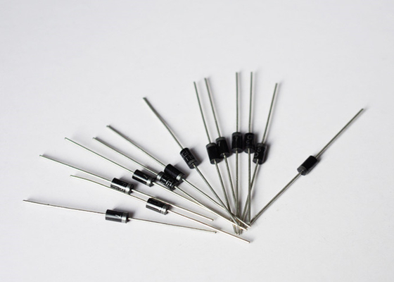 Professional High Efficiency Diode Low Reverse Leakage Current With Molded Plastic Case