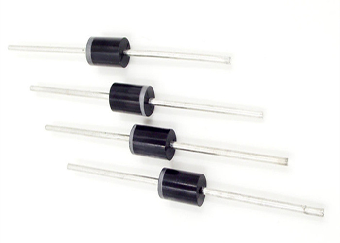 5A SR520 Small Signal Schottky Diode , Schottky Barrier Diode Through Hole Package